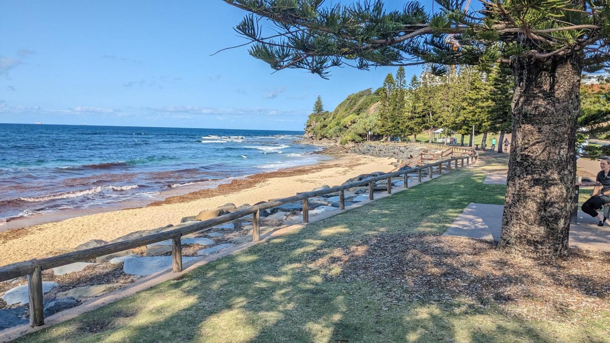 Moffat Beach Motel Caloundra Exterior photo